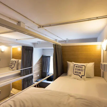 Bed One Block Hostel-3